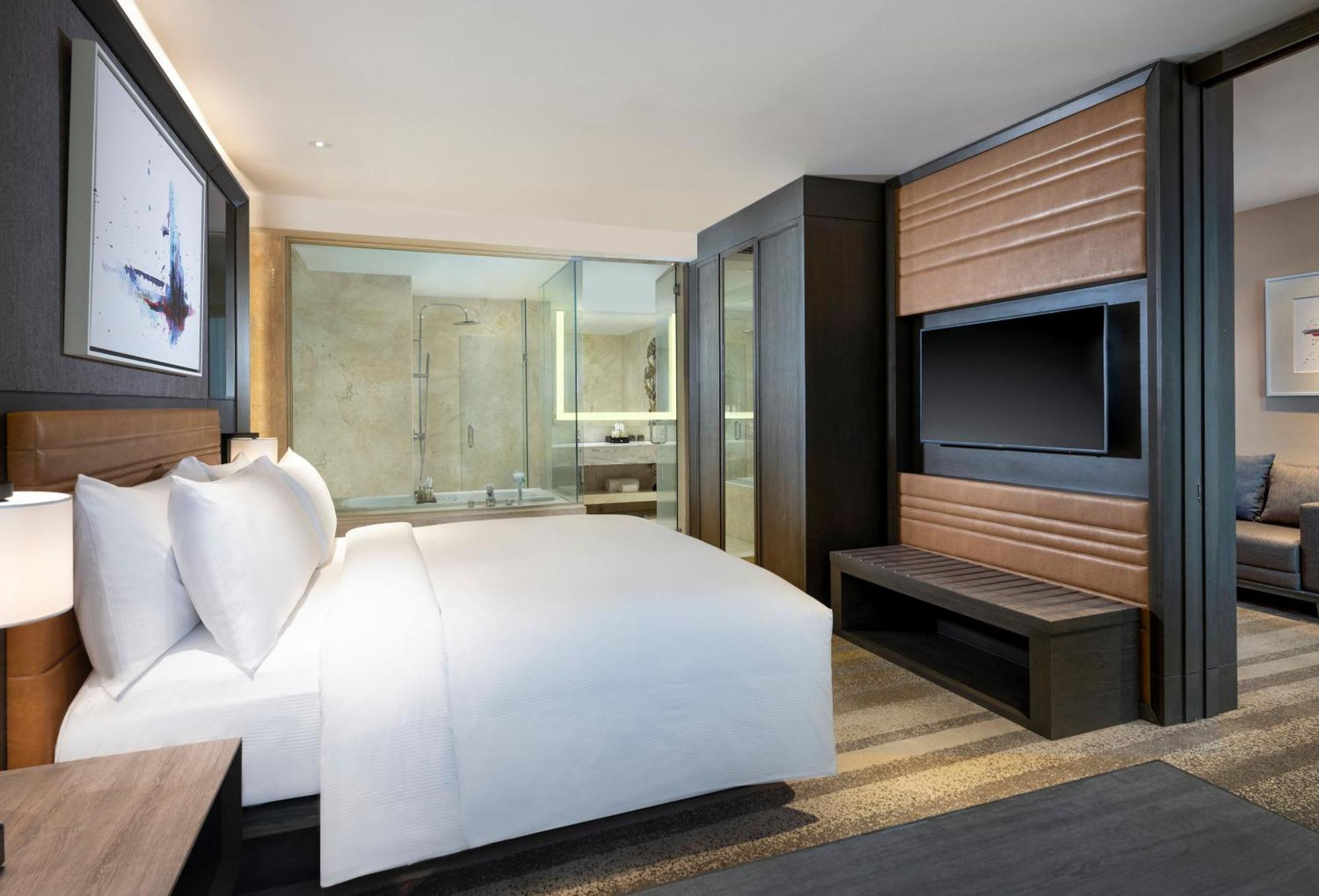 Doubletree By Hilton Surabaya Hotel Buitenkant foto